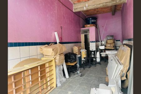 Casa à venda com 200m², 3 quartos e 2 vagas Casa à venda com 200m², 3 quartos e 2 vagasGaragem