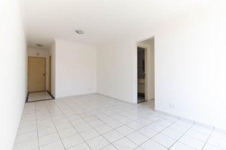 Apartamento à venda com 65m², 2 quartos e 1 vaga Apartamento à venda com 65m², 2 quartos e 1 vagaSala