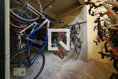 Apartamento à venda com 65m², 2 quartos e 1 vaga Apartamento à venda com 65m², 2 quartos e 1 vagaBicicletário