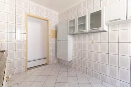Apartamento à venda com 65m², 2 quartos e 1 vaga Apartamento à venda com 65m², 2 quartos e 1 vagaCozinha