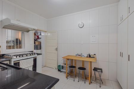 Casa à venda com 146m², 3 quartos e 2 vagasCozinha