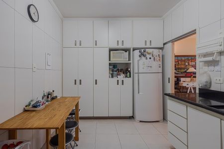 Casa à venda com 146m², 3 quartos e 2 vagasCozinha