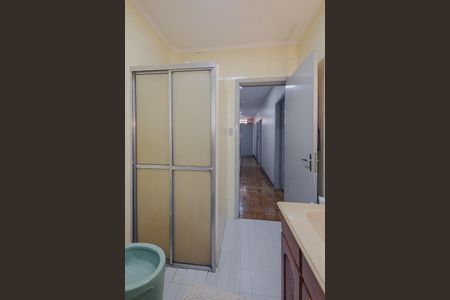 Casa à venda com 146m², 3 quartos e 2 vagasBanheiro