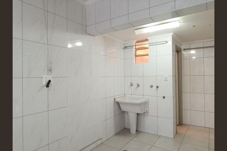 Casa à venda com 146m², 3 quartos e 2 vagasLavanderia