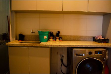 Apartamento para alugar com 177m², 3 quartos e 3 vagas Apartamento para alugar com 177m², 3 quartos e 3 vagasÁrea de Serviço