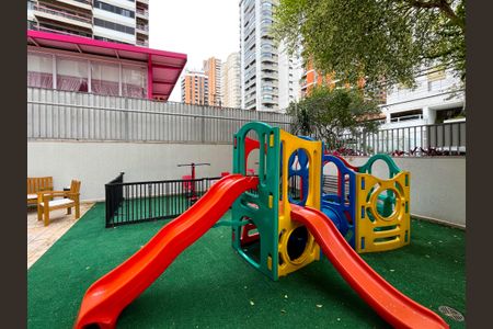 Apartamento à venda com 96m², 3 quartos e 1 vagaÁrea comum - Playground