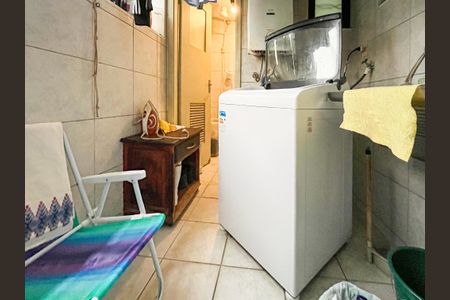 Apartamento à venda com 96m², 3 quartos e 1 vagaÁrea de Serviço