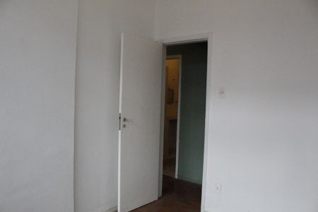 Apartamento à venda com 94m², 3 quartos e 1 vagaQuarto 2