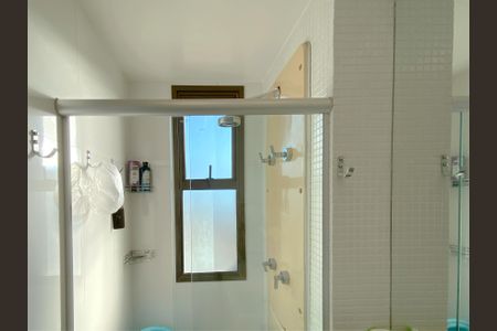 Apartamento à venda com 150m², 4 quartos e 4 vagasBanheiro da Suíte 3