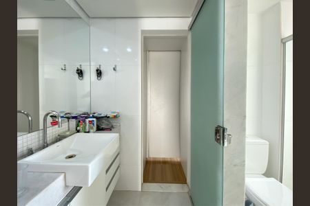 Apartamento à venda com 150m², 4 quartos e 4 vagasBanheiro da Suíte 4