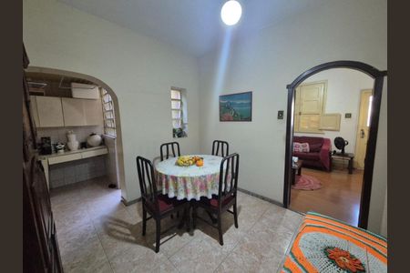 Apartamento à venda com 130m², 3 quartos e 1 vaga