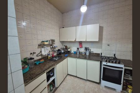 Apartamento à venda com 130m², 3 quartos e 1 vaga
