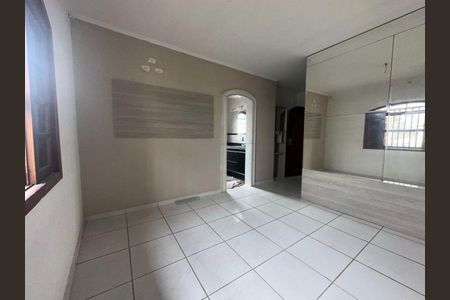 Casa à venda com 4 quartos, 212m² em Vila Regente Feijó, São Paulo