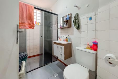 Apartamento à venda com 55m², 1 quarto e sem vaga Apartamento à venda com 55m², 1 quarto e sem vagaBanheiro Social
