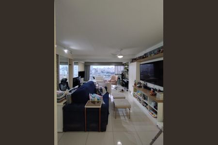Apartamento à venda com 85m², 2 quartos e 2 vagas Apartamento à venda com 85m², 2 quartos e 2 vagasSala