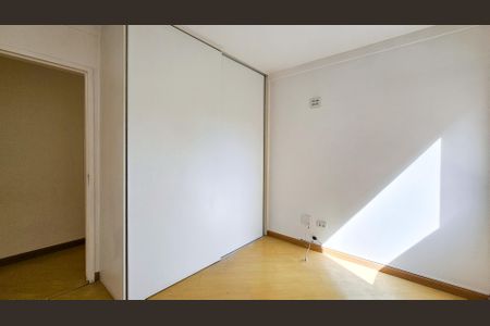 Apartamento à venda com 75m², 3 quartos e 2 vagas Apartamento à venda com 75m², 3 quartos e 2 vagasQuarto 3
