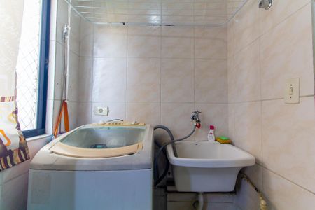 Apartamento à venda com 52m², 2 quartos e 1 vaga Apartamento à venda com 52m², 2 quartos e 1 vagaÁrea de Serviço