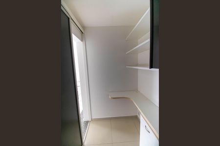 Apartamento à venda com 85m², 3 quartos e 1 vaga Apartamento à venda com 85m², 3 quartos e 1 vagaEscritório