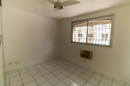Apartamento à venda com 85m², 3 quartos e 1 vaga Apartamento à venda com 85m², 3 quartos e 1 vagaSuíte