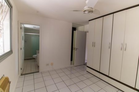 Apartamento à venda com 85m², 3 quartos e 1 vaga Apartamento à venda com 85m², 3 quartos e 1 vagaSuíte