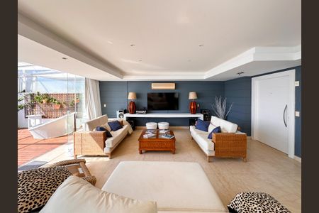 Apartamento para alugar com 250m², 4 quartos e 2 vagasSala de TV