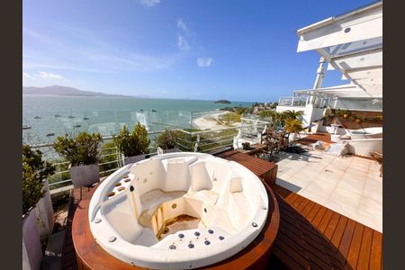 Apartamento para alugar com 250m², 4 quartos e 2 vagasTerraço