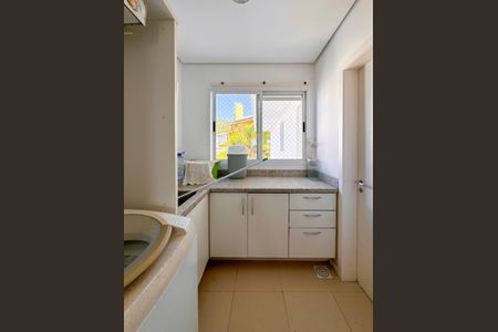 Apartamento para alugar com 250m², 4 quartos e 2 vagasÁrea de Serviço