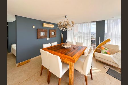 Apartamento para alugar com 250m², 4 quartos e 2 vagasSala de Jantar