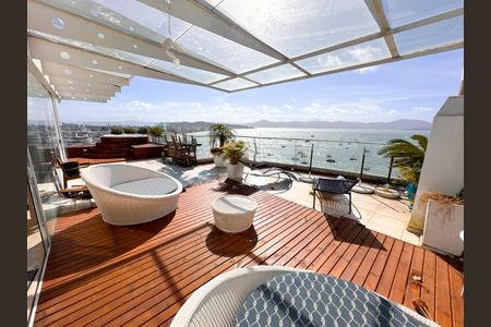 Apartamento para alugar com 250m², 4 quartos e 2 vagasTerraço