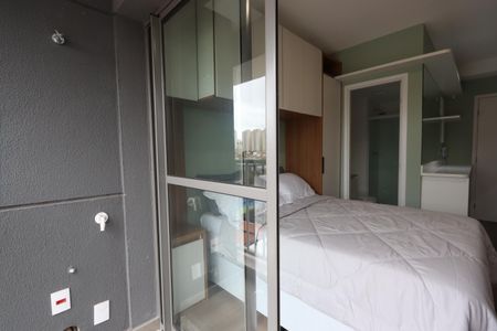 Varanda de kitnet/studio à venda com 1 quarto, 23m² em Jardim Aurelia, São Paulo