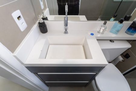 Apartamento para alugar com 44m², 2 quartos e 1 vaga Apartamento para alugar com 44m², 2 quartos e 1 vagaBanheiro