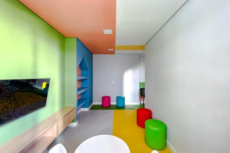 Apartamento à venda com 34m², 2 quartos e sem vagaÁrea comum