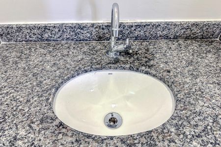 Apartamento à venda com 34m², 2 quartos e sem vagaBanheiro