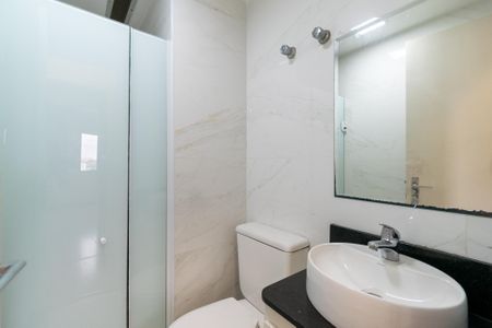 Apartamento à venda com 53m², 2 quartos e 1 vaga Apartamento à venda com 53m², 2 quartos e 1 vagaBanheiro Social