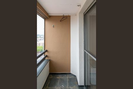 Apartamento à venda com 53m², 2 quartos e 1 vaga Apartamento à venda com 53m², 2 quartos e 1 vagaSacada