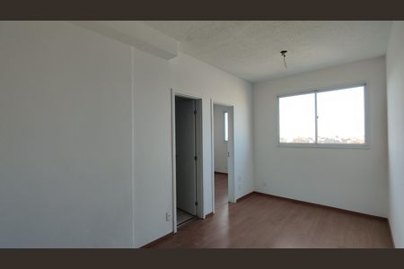 Sala de apartamento para alugar com 2 quartos, 42m² em Vila Sao Paulo, Ferraz de Vasconcelos