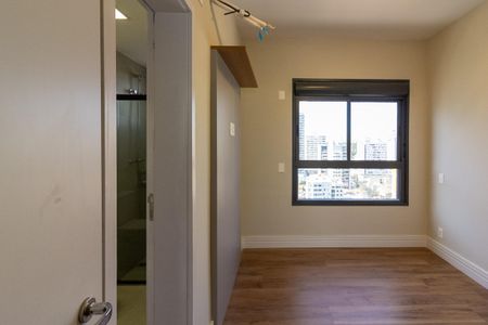 Apartamento para alugar com 168m², 3 quartos e 2 vagas Apartamento para alugar com 168m², 3 quartos e 2 vagasSuíte 2