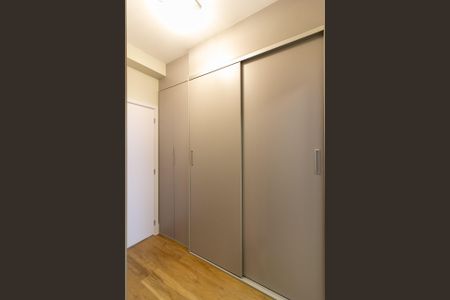 Apartamento para alugar com 168m², 3 quartos e 2 vagas Apartamento para alugar com 168m², 3 quartos e 2 vagasSuíte 1