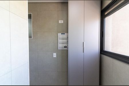 Apartamento para alugar com 168m², 3 quartos e 2 vagas Apartamento para alugar com 168m², 3 quartos e 2 vagasÁrea de Serviço