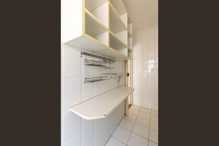 Apartamento à venda com 57m², 2 quartos e 1 vaga Apartamento à venda com 57m², 2 quartos e 1 vagaCozinha