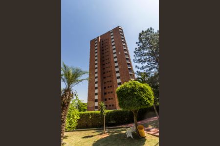 Apartamento à venda com 116m², 2 quartos e 2 vagasFachada