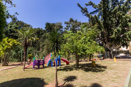 Apartamento à venda com 116m², 2 quartos e 2 vagasÁrea comum - Playground