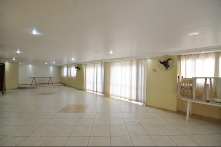 Apartamento à venda com 70m², 2 quartos e 1 vagaÁrea comum - Salão de festas