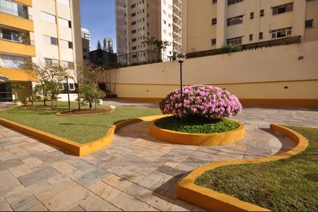 Apartamento à venda com 70m², 2 quartos e 1 vagaÁrea comum