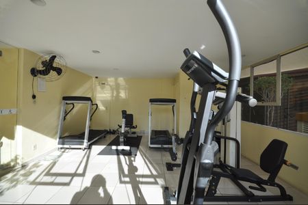 Apartamento à venda com 70m², 2 quartos e 1 vagaÁrea comum - Academia