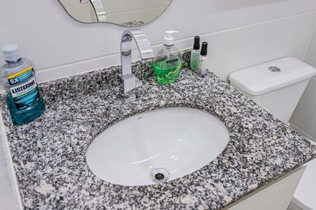 Apartamento à venda com 53m², 2 quartos e 1 vagaBanheiro