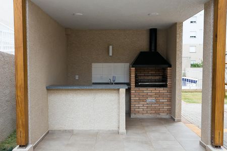 Apartamento à venda com 35m², 2 quartos e 1 vaga Apartamento à venda com 35m², 2 quartos e 1 vagaÁrea comum - Churrasqueira
