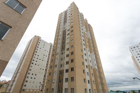 Apartamento à venda com 35m², 2 quartos e 1 vaga Apartamento à venda com 35m², 2 quartos e 1 vagaFachada