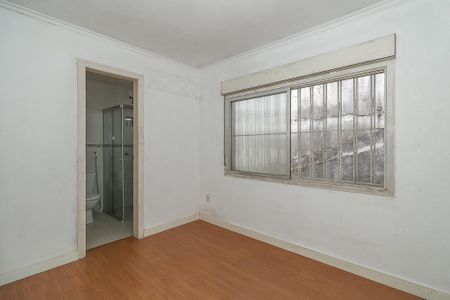 Casa à venda com 150m², 3 quartos e 4 vagas Suíte 2