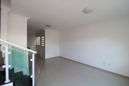 Casa de condomínio para alugar com 90m², 3 quartos e 1 vagaSala
